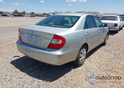 2003 Toyota Camry Le z USA, uszkodzony, nr VIN 4T1BE32K63U727047